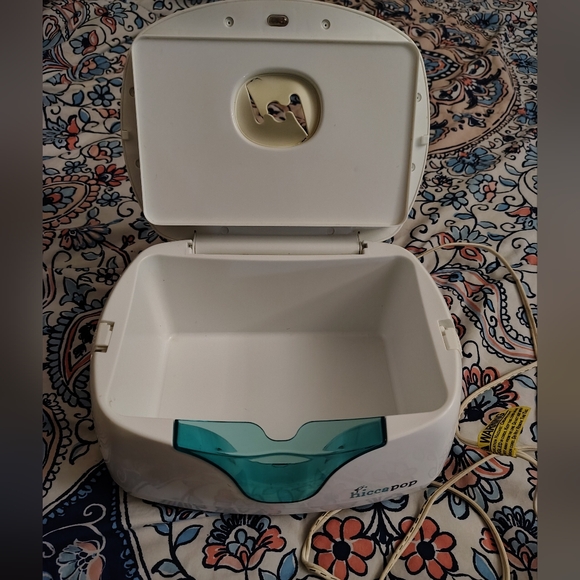 Hiccapop HP-WWCL Wipe Warmer Baby Wet Wipes Dispenser - Picture 3 of 4